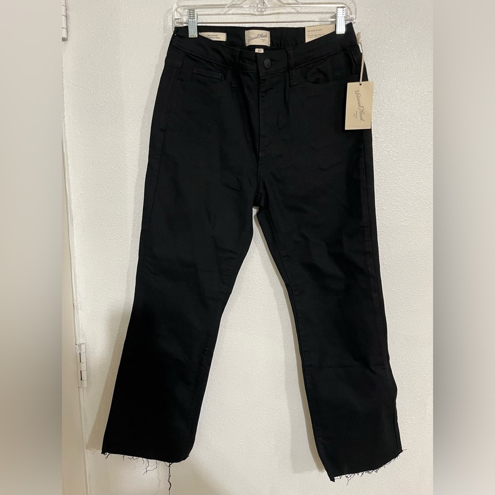 Universal threat ankle boot cut 6R NWT black denim pants high rise raw hem